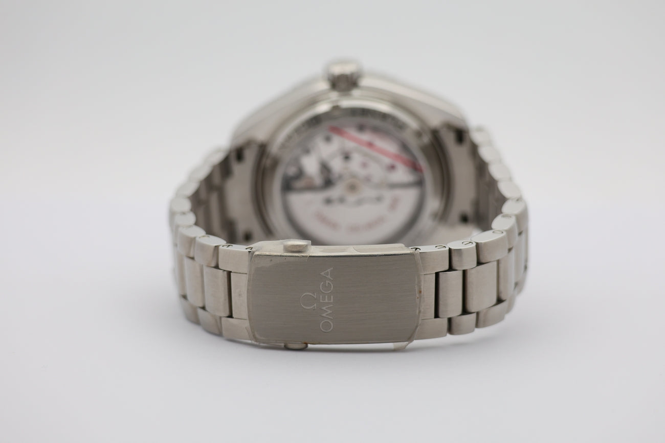 Omega Seamaster Planet Ocean Automatik 43,5mm 23230442201001 - Detail view 5