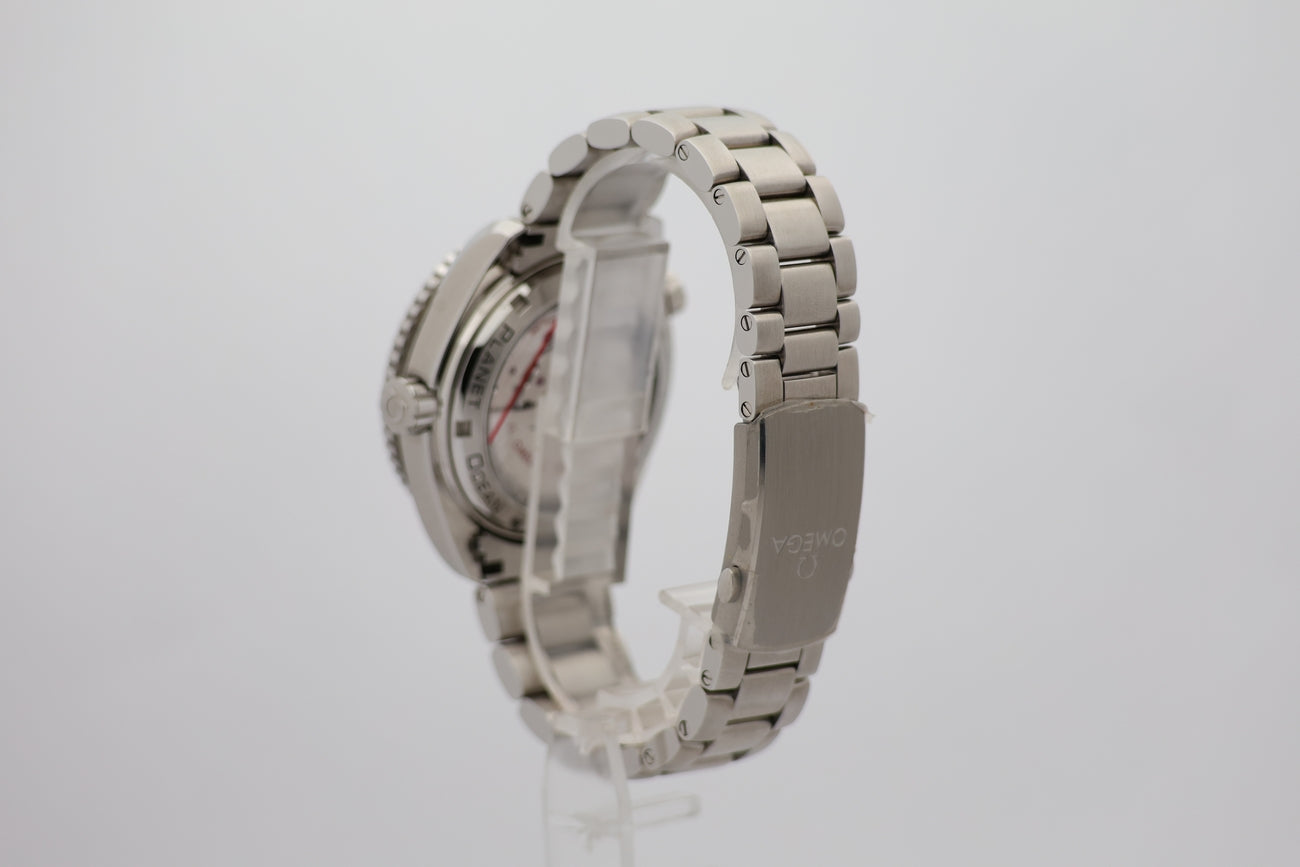Omega Seamaster Planet Ocean Automatik 43,5mm 23230442201001 - Detail view 2