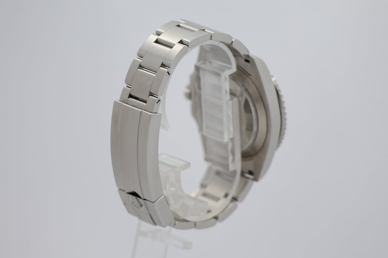 Rolex Submariner Date Automatik Herrenuhr  126610LN - Detailansicht 1