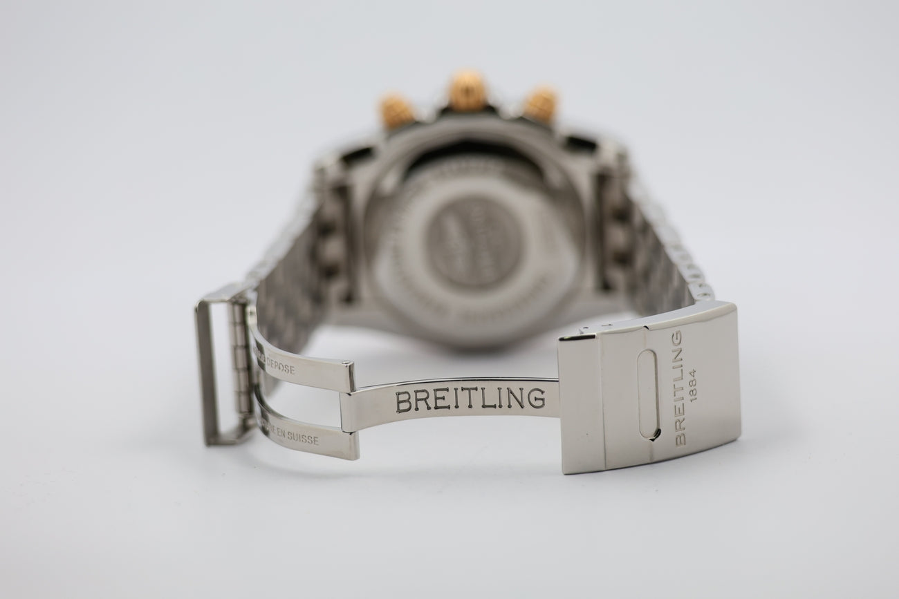 Breitling Chronomat 44 Stahl/Gold Automatik Herrenuhr CB0110 - Detailansicht 6