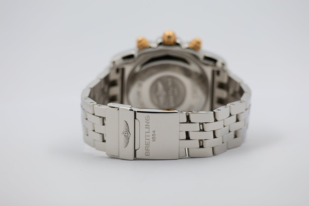 Breitling Chronomat 44 Stahl/Gold Automatik Herrenuhr CB0110 - Detailansicht 5
