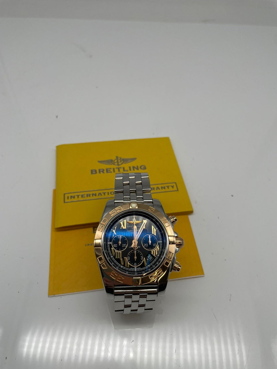 Breitling Chronomat 44 Stahl/Gold Automatik Herrenuhr CB0110 - Papiere und oder Lieferumfang