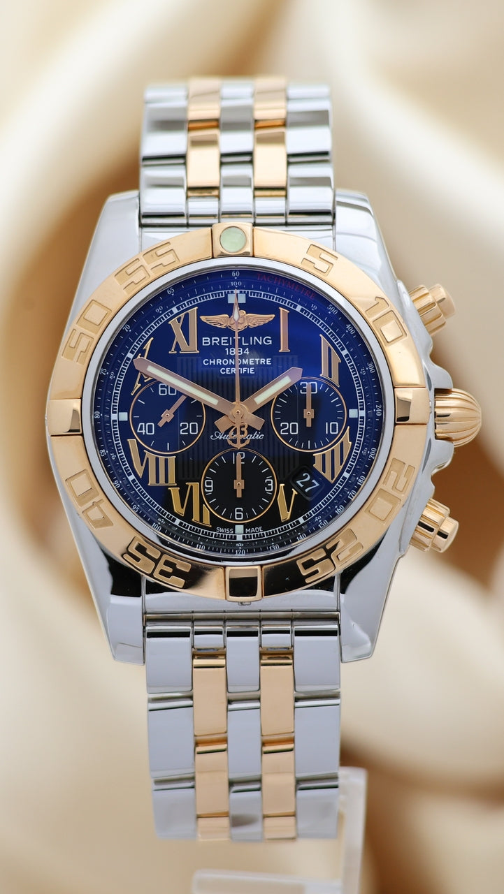 Breitling Chronomat 44 Stahl/Gold Automatik Herrenuhr CB0110 - Main product image