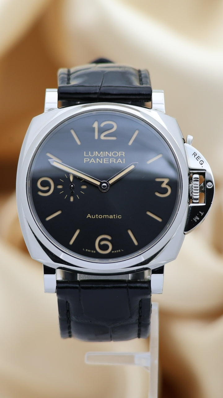 Panerai Luminor Due 45mm Automatik PAM00674 - Main product image