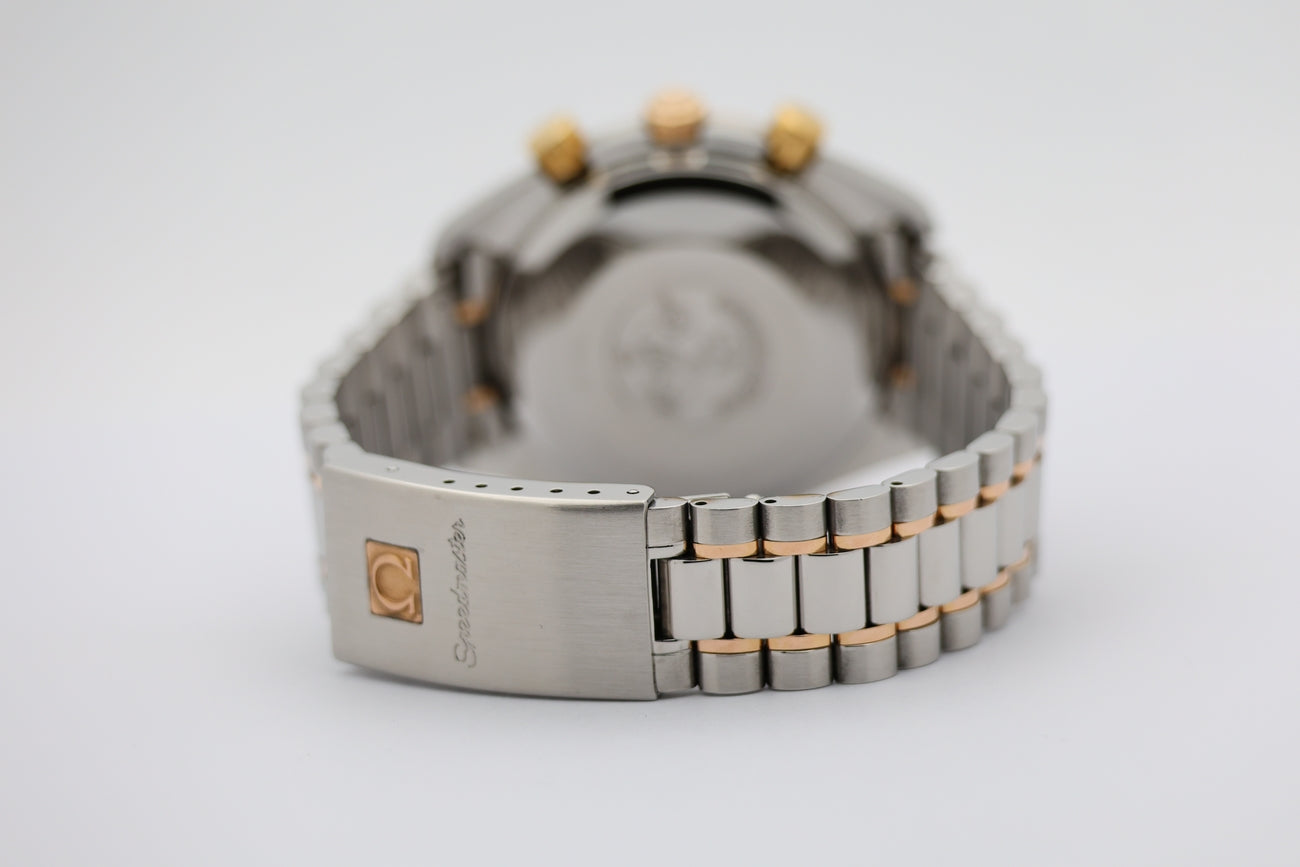 Omega Speedmaster Date Automatik 39mm 33165000 - Detail view 5