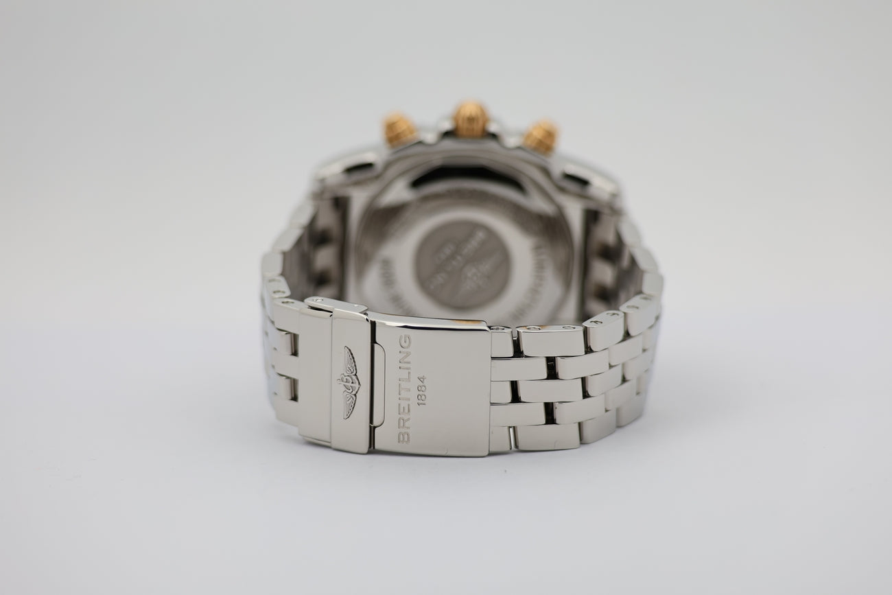 Breitling Chronomat 44mm Automatik CB011012 - Detail view 5
