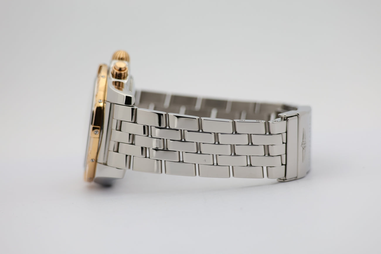 Breitling Chronomat 44mm Automatik CB011012 - Detail view 3