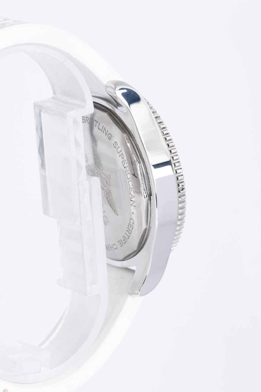 Breitling Superocean II 42mm Automatik Herrenuhr Weiß A17366 - Detailansicht 4