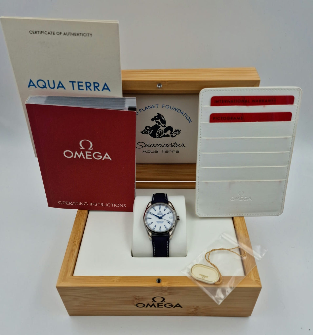 Omega Seamaster Aqua Terra 36mm "Goodplanet Foundation" 23192392104001 - Papers and documentation