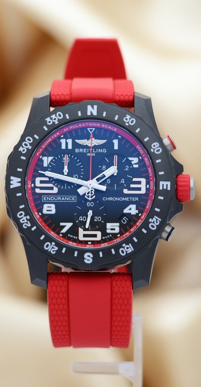 Breitling Endurance Pro 44mm Quarz "Air Asia" X82310 - Thumbnail