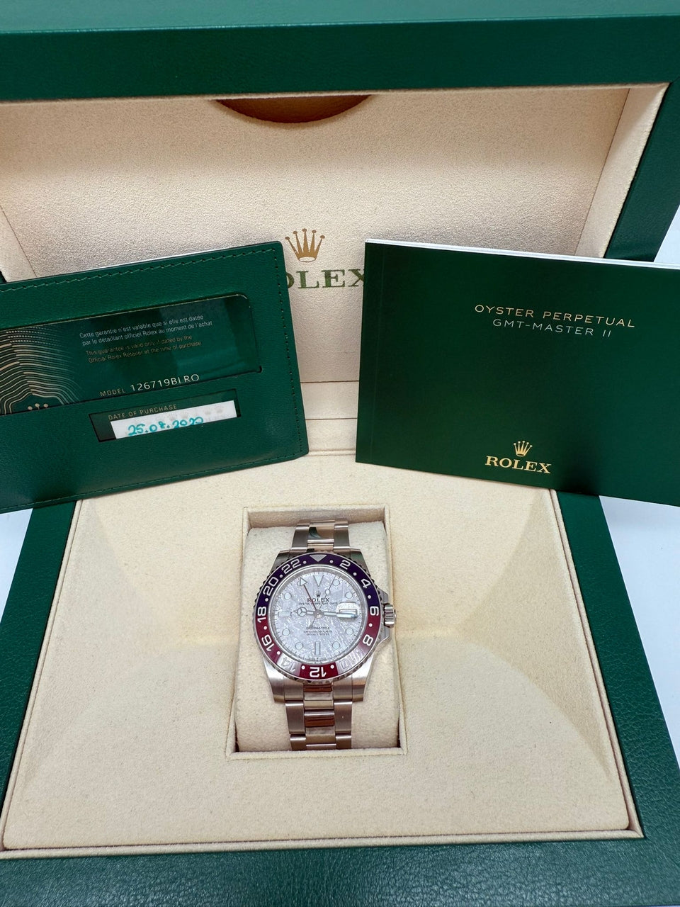 Rolex GMT-Master II "Pepsi" Meteorite Dial Weißgold  126719BLRO - Papiere und oder Lieferumfang