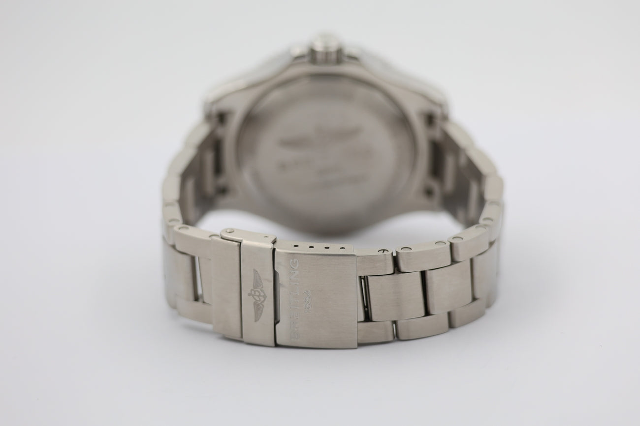 Breitling Superocean 42mm Automatik Herrenuhr A17366 - Detail view 5