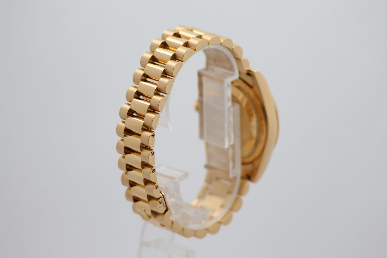 Rolex Day-Date 36 Automatik Herrenuhr Diamond-Dial 118238 - Detailansicht 1