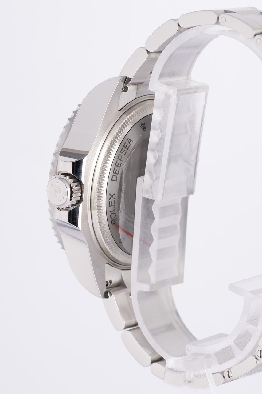 Rolex Sea-Dweller Deepsea 44mm Automatik 136660 - Detailansicht 3