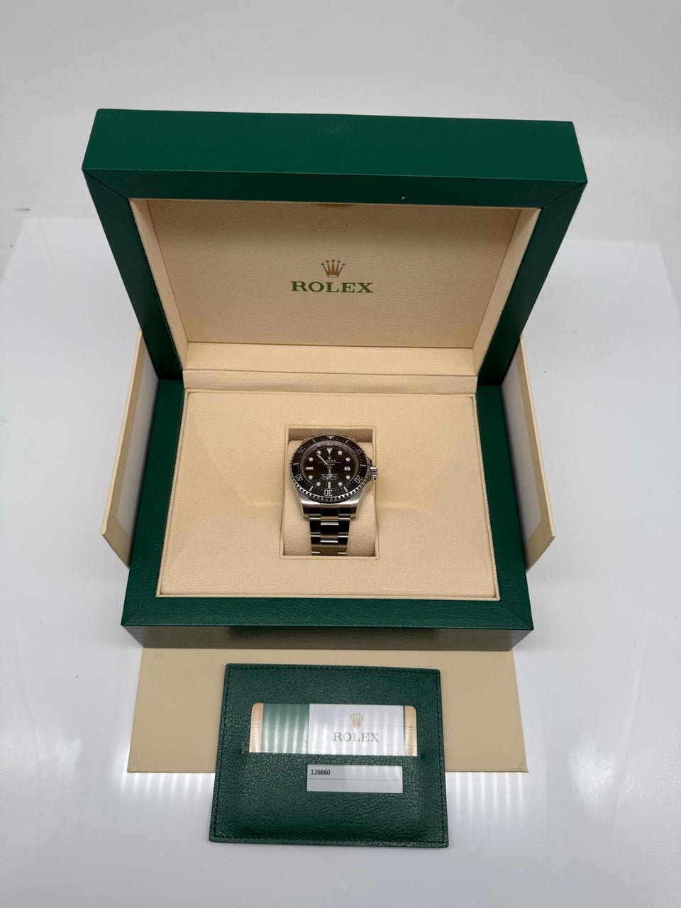 Rolex Sea Dweller Deepsea 44mm Automatik 126660 - Papers and documentation