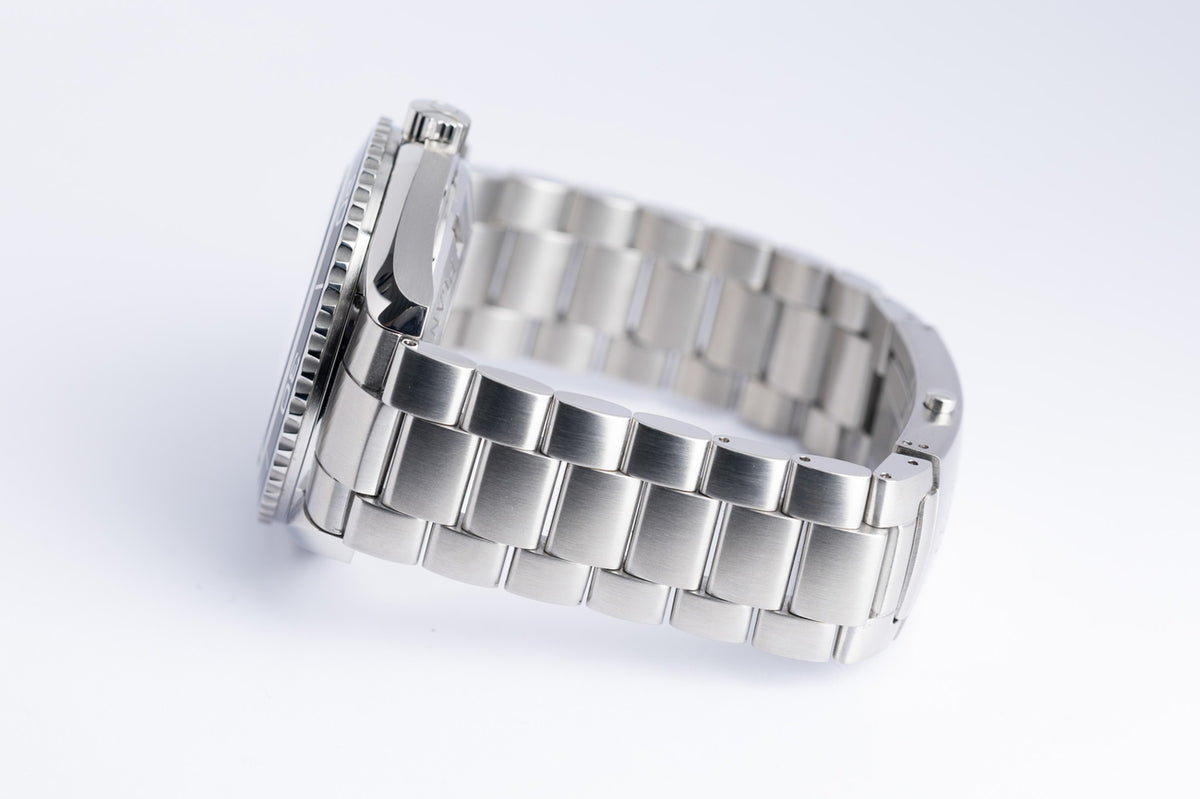 Omega Seamaster Planet Ocean 45,5mm Automatik 22005000 - Detailansicht 5