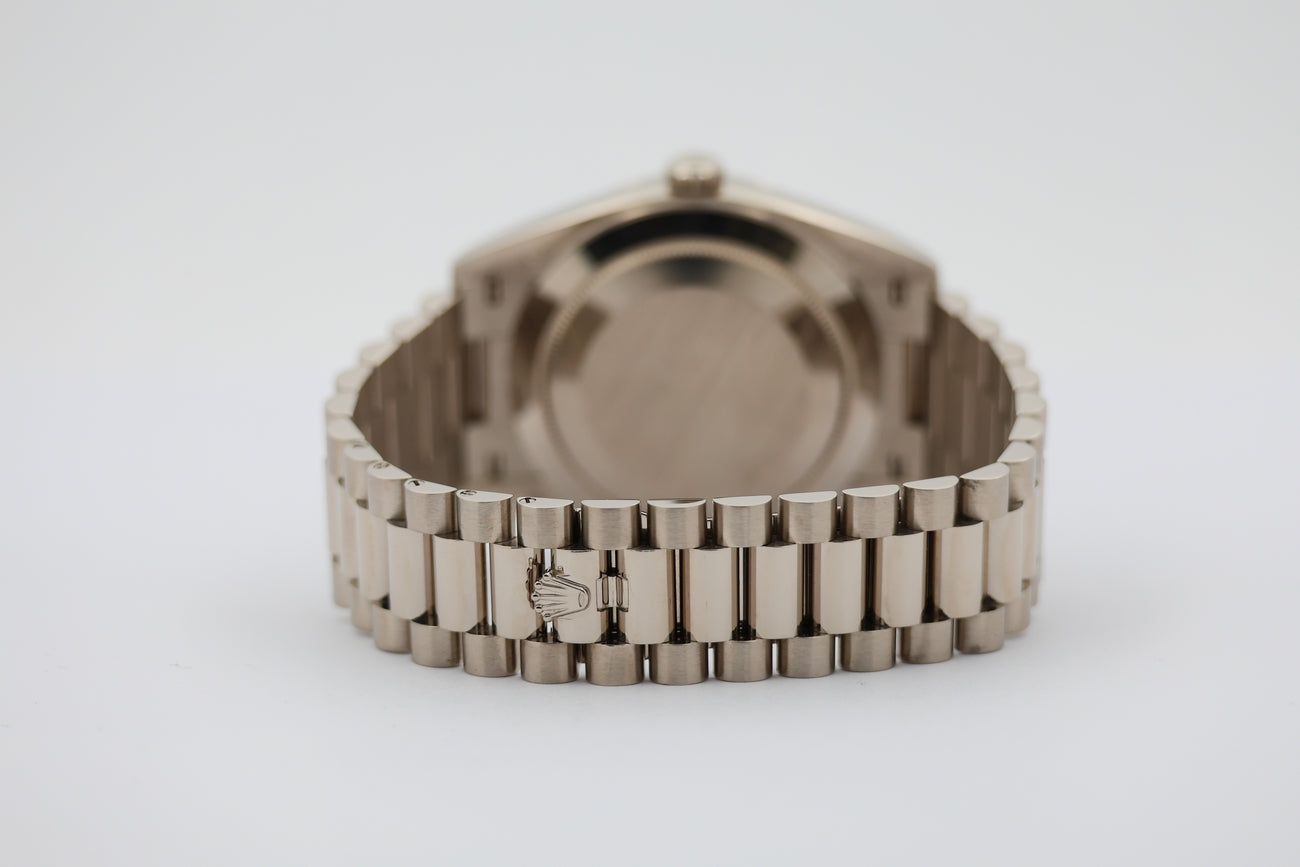 Rolex Day-Date 40 Automatik Weißgold  228239 - Detailansicht 5