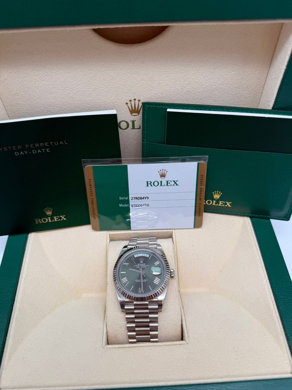 Rolex Day-Date 40 Automatik Weißgold  228239 - Papiere und oder Lieferumfang