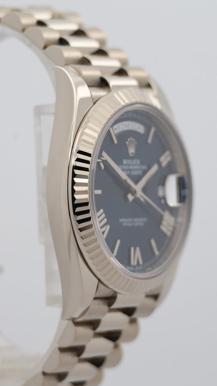 Rolex Day-Date 40mm Automatik Weißgold Blau 228239 - Detailansicht 8