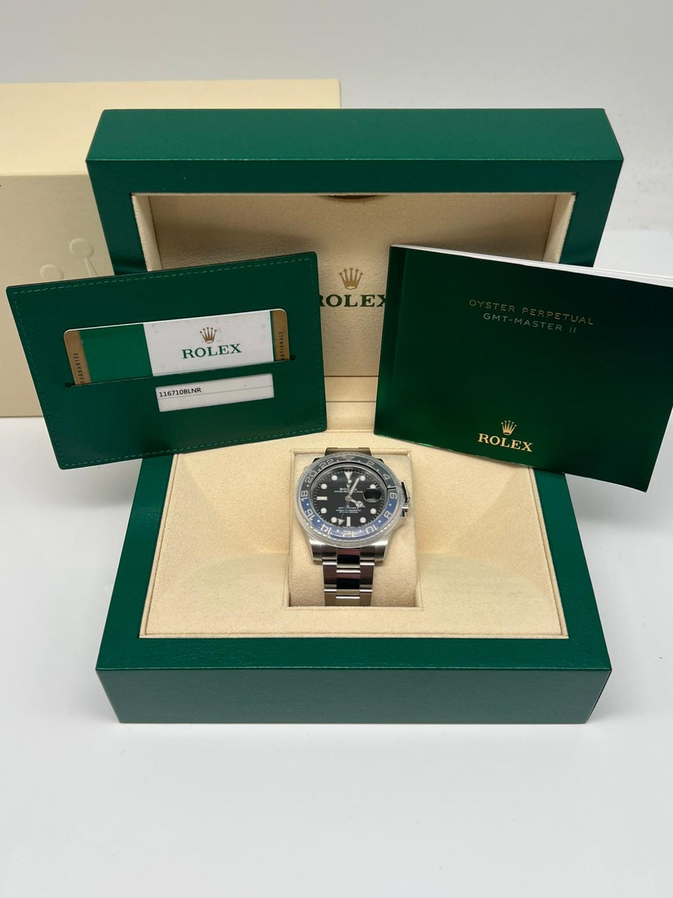 Rolex GMT-Master II Automatik Herrenuhr "Batman" 40mm 116710BLNR - Papiere und oder Lieferumfang
