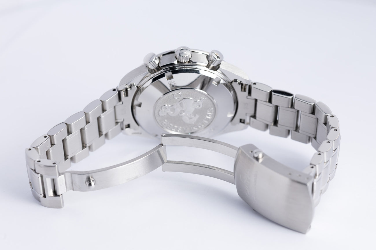 Omega Speedmaster Date 40mm Automatik 32113000 - Detailansicht 8