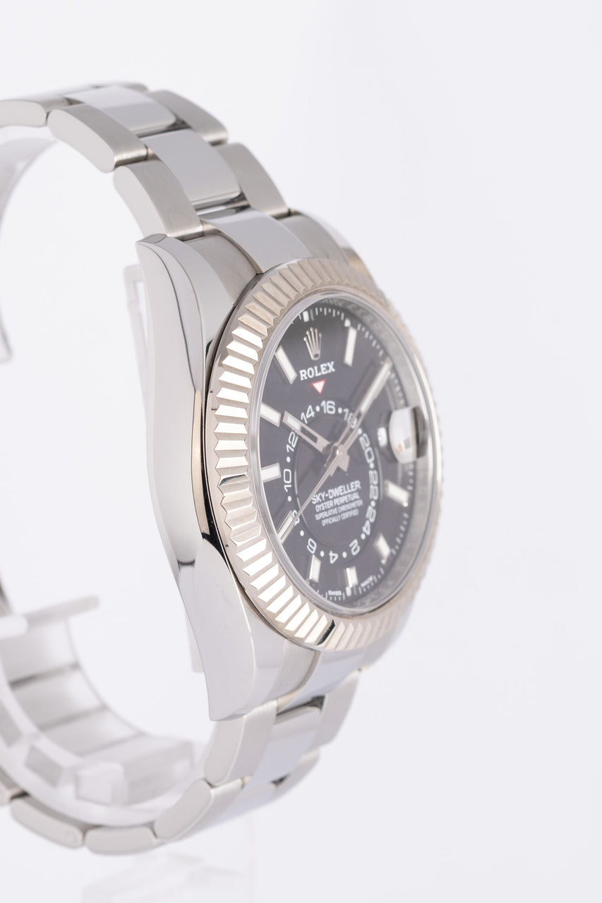 Rolex Oyster Perpetual Sky-Dweller Automatik 326934 - Detailansicht 1