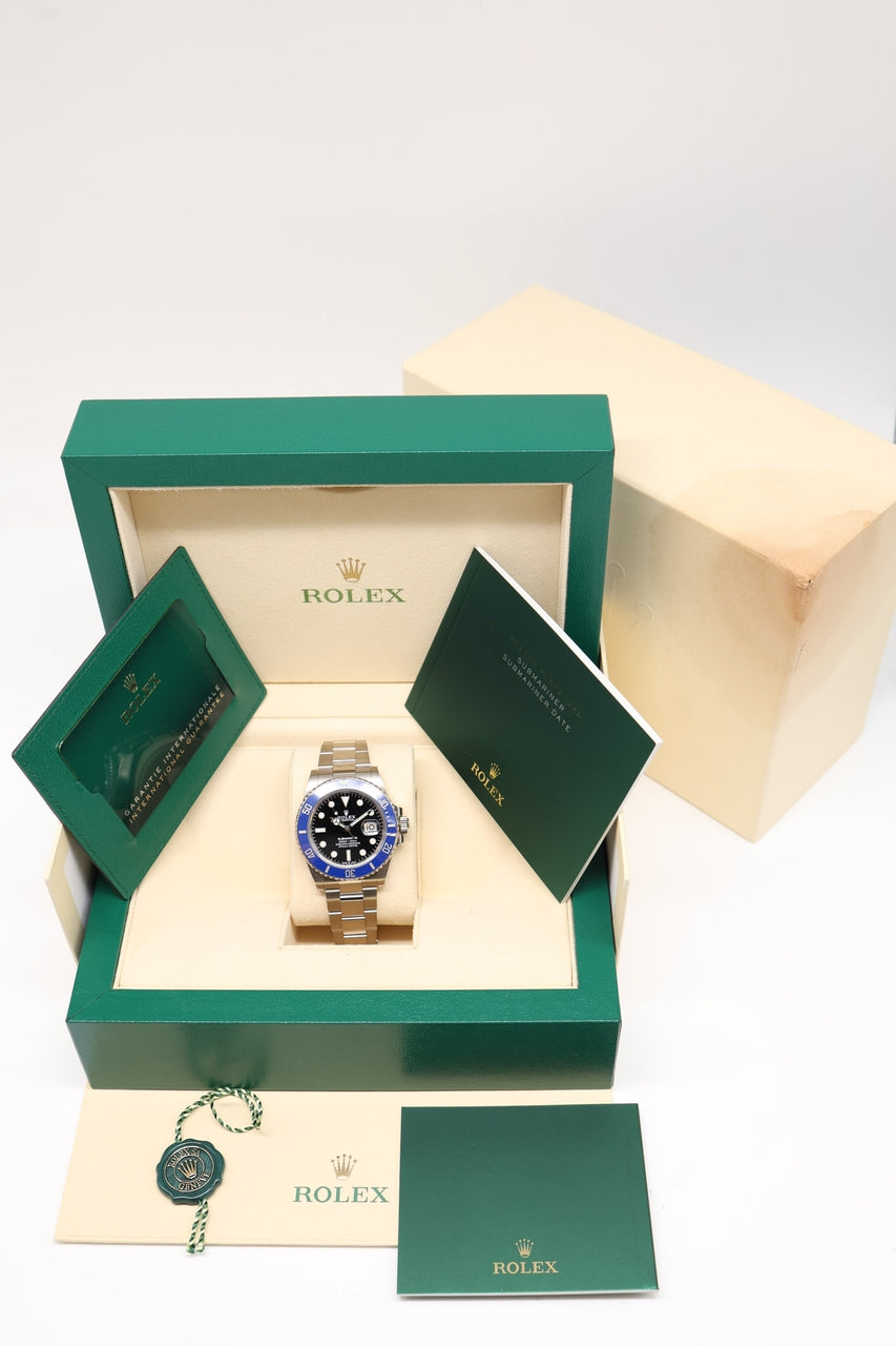 Rolex Submariner Date 'Cookie Monster' 40mm Automatik Weißgold 126619LB - Papiere und oder Lieferumfang