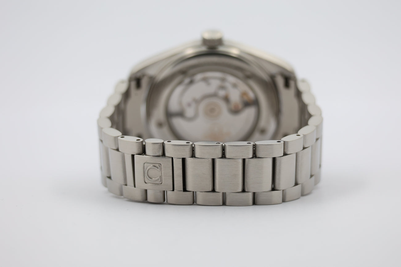Omega Seamaster Aqua Terra 39mm Automatik 25033000 - Detailansicht 5