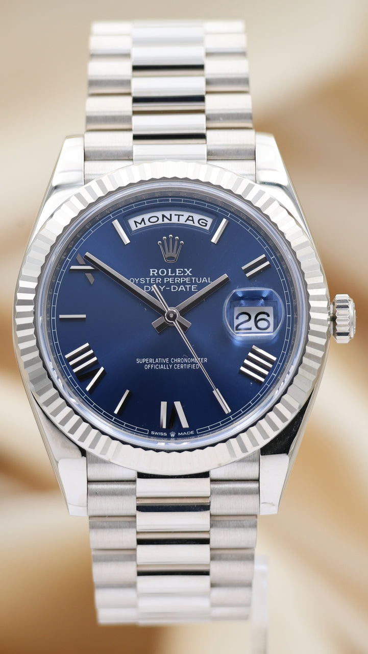Rolex Day-Date 40mm Automatik Weißgold Blau LC100 228239 Box + og. Papiere