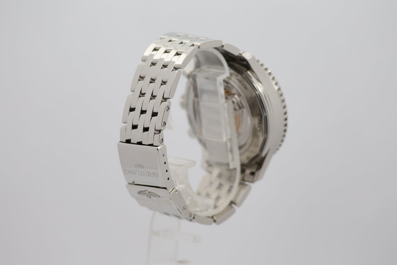 Breitling Navitimer 1 B01 Chronograph Automatik Herrenuhr 46mm AB0127 - Detailansicht 1