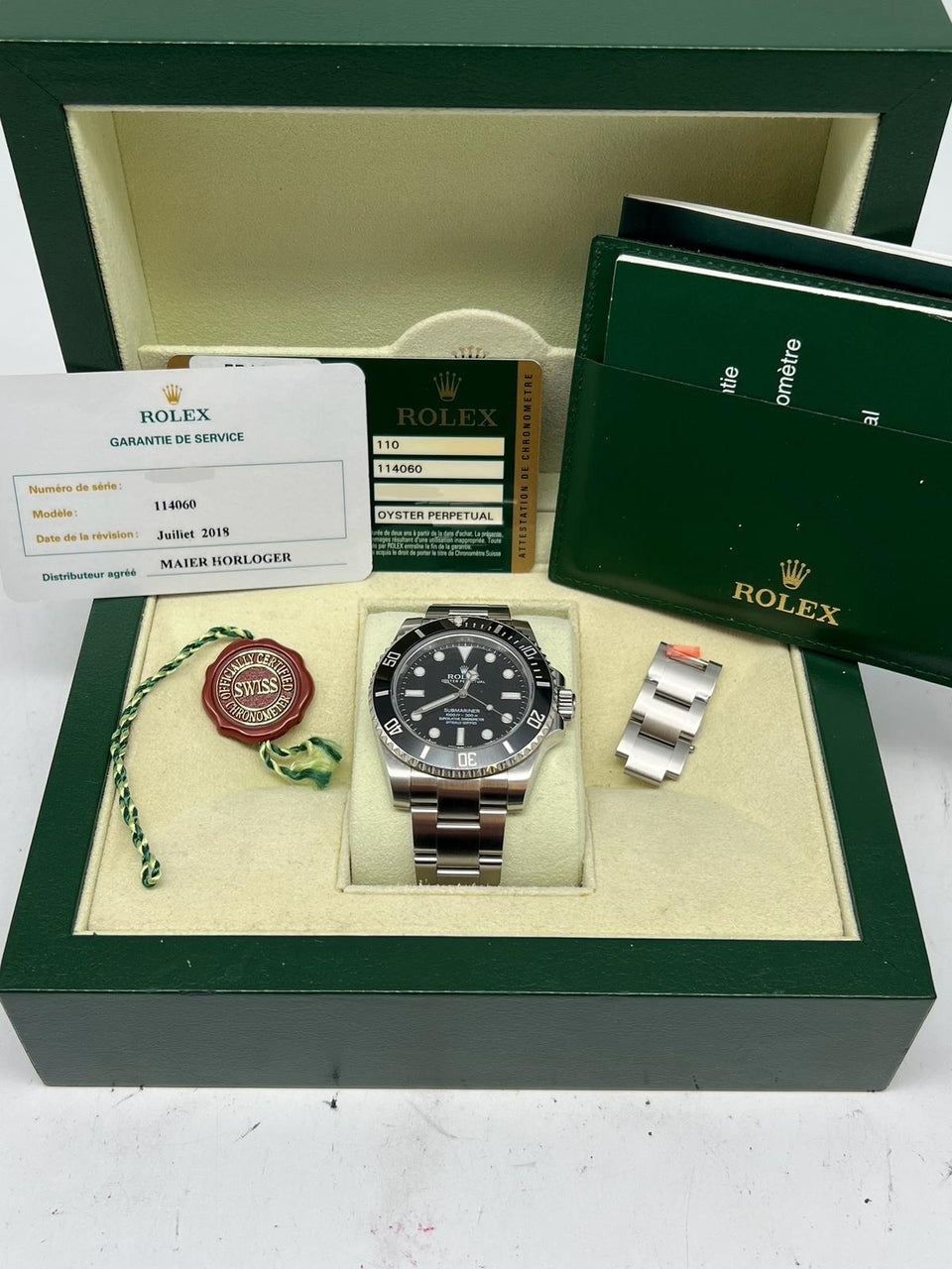 Rolex Submariner No Date Automatik 40mm 114060 - Papiere und oder Lieferumfang