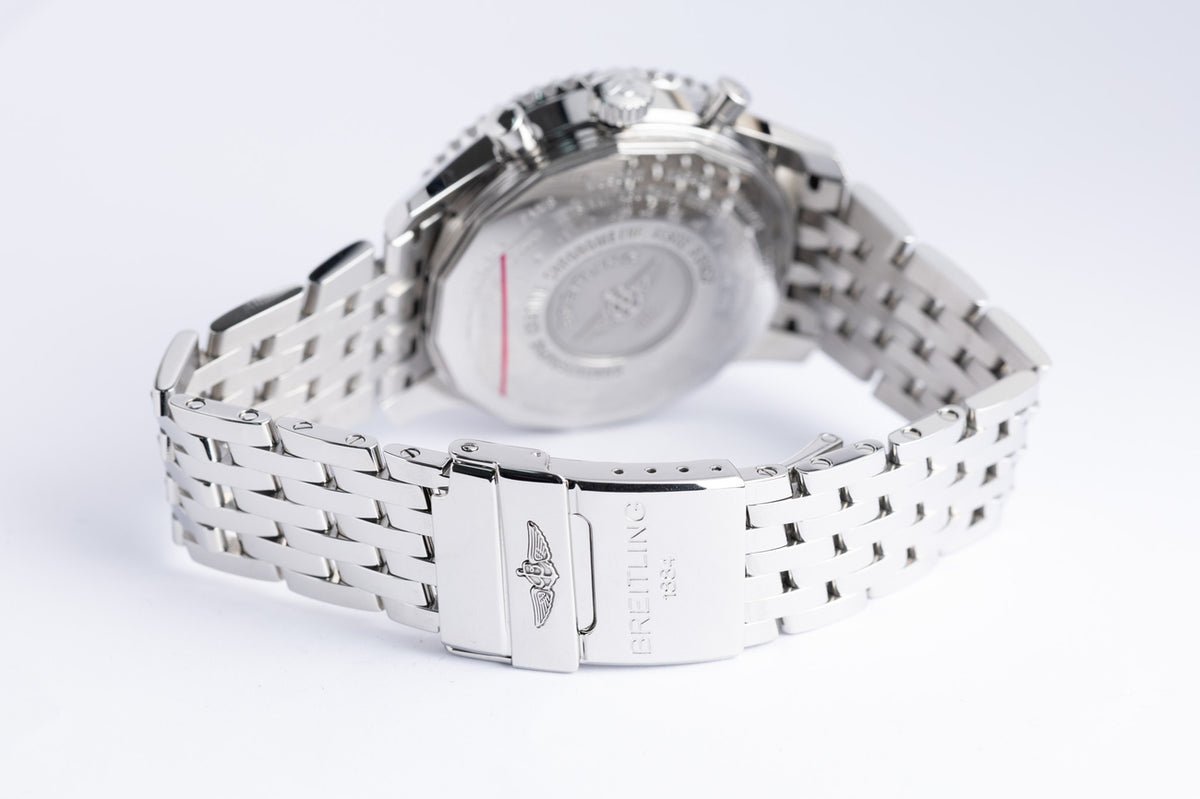 Breitling Navitimer World 46mm A24322 - Detailansicht 7