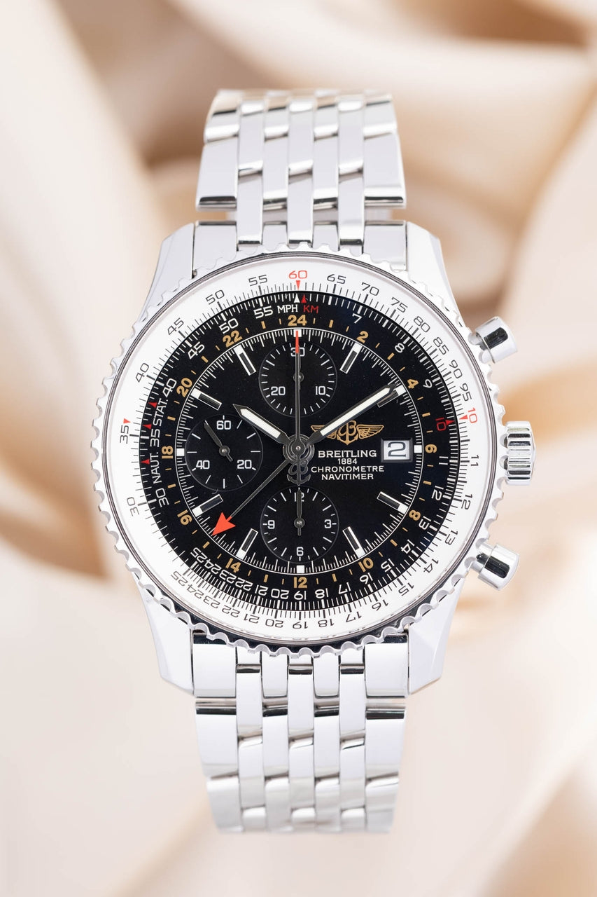 Breitling Navitimer World 46mm A24322 - Thumbnail