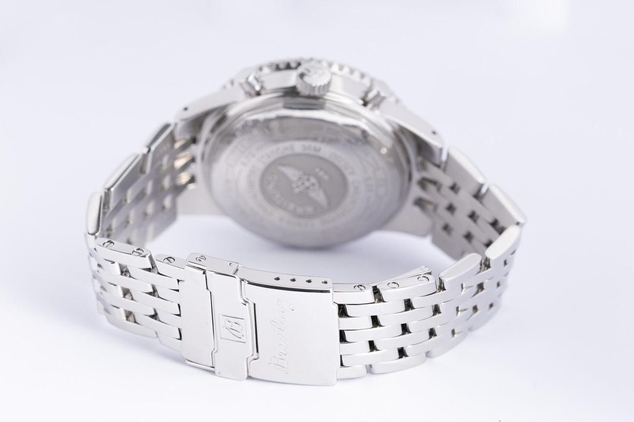 Breitling Navitimer Heritage 42mm Automatik Herrenuhr A35350 - Detailansicht 7