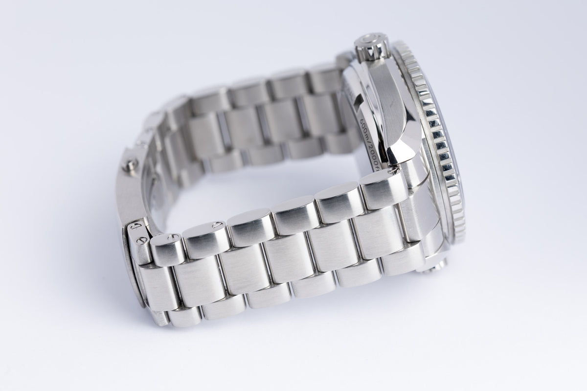 Omega Seamaster Planet Ocean Automatik Herrenuhr 42mm 23230422101001 - Detailansicht 5