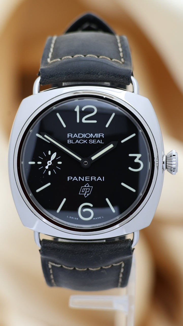 Panerai Radiomir Black Seal 45mm Handaufzug PAM00380 - Main product image