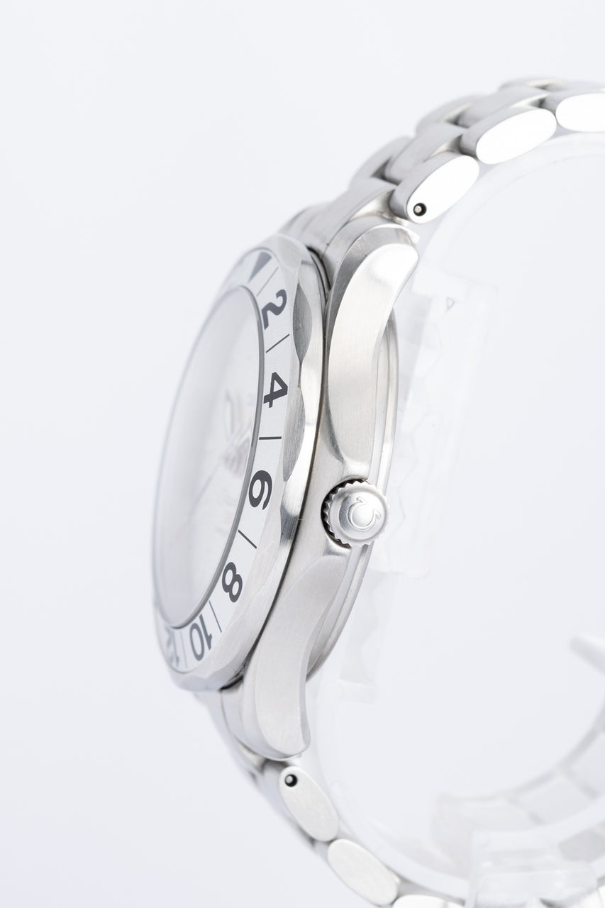 omega Seamaster Diver 300 M "Great White'' Automatik 25382000 - Detailansicht 1