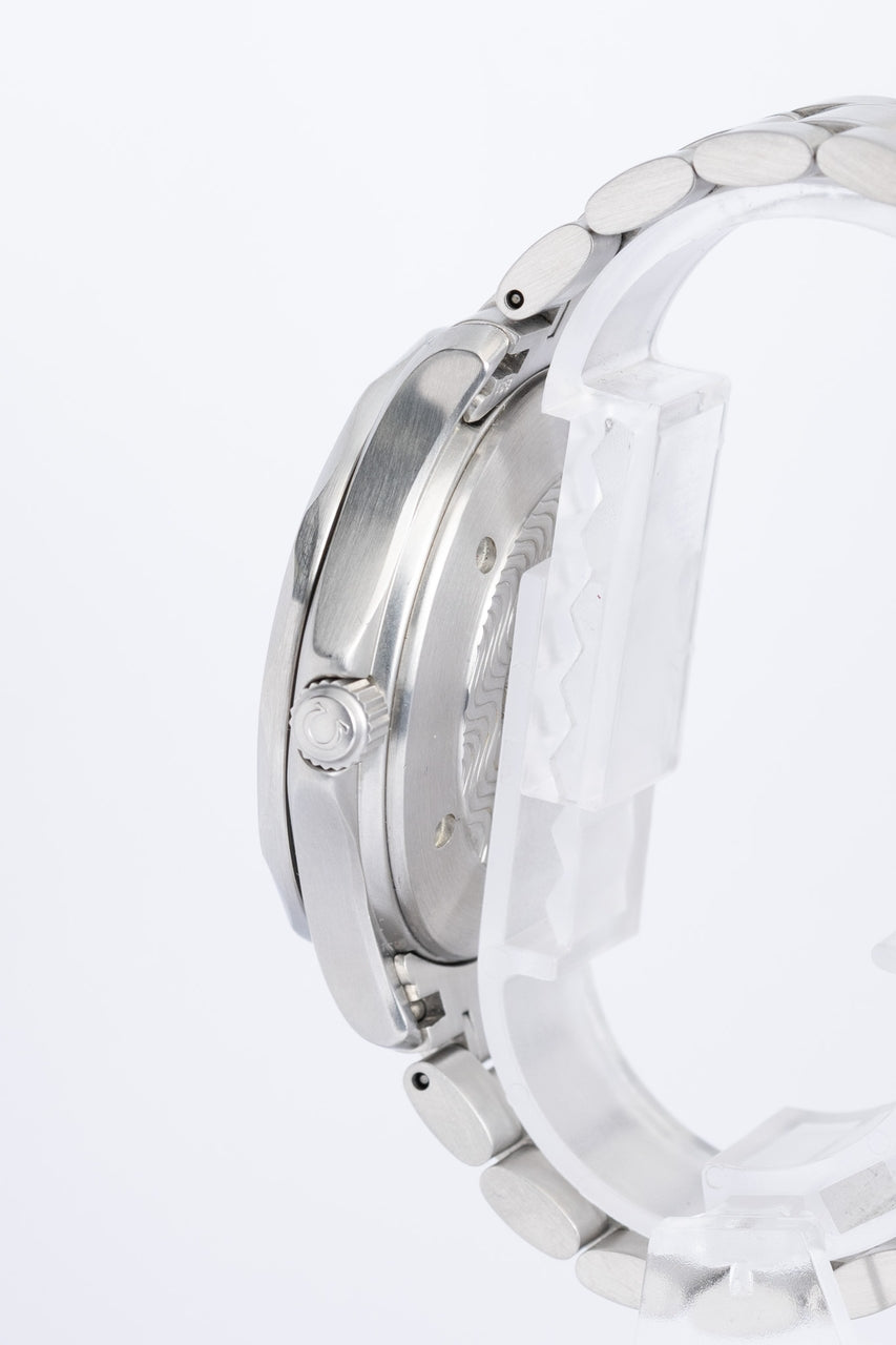 omega Seamaster Diver 300 M "Great White'' Automatik 25382000 - Detailansicht 2