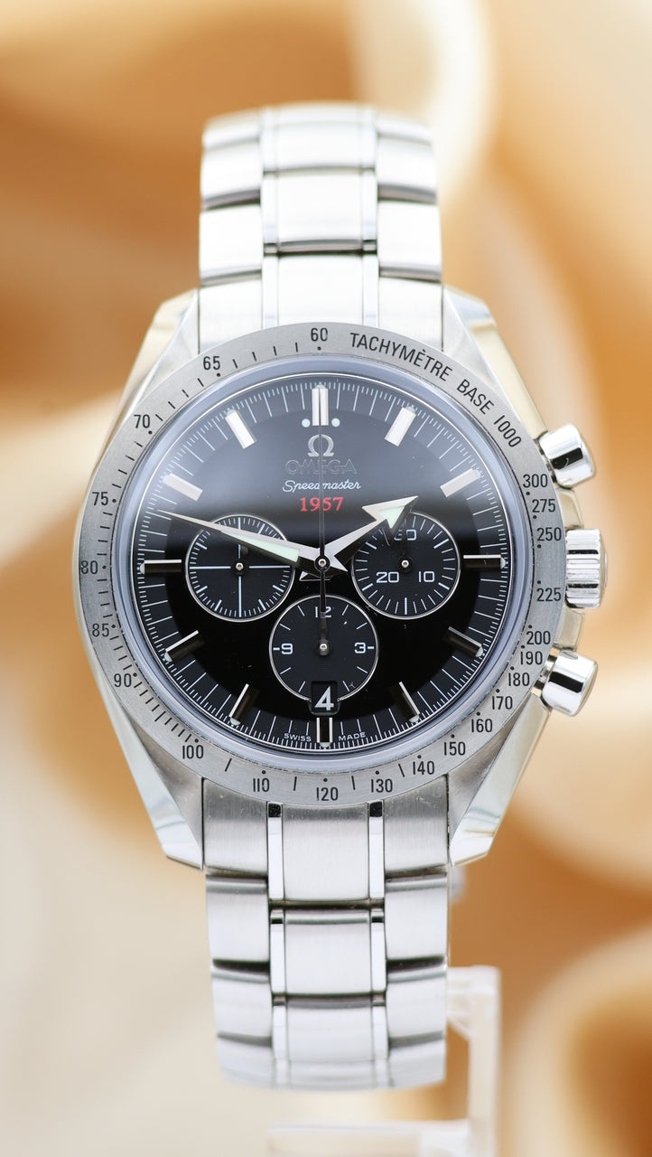 Omega Speedmaster Broad Arrow 42mm Automatik Herrenuhr 32110425001001 Box + og. Papiere