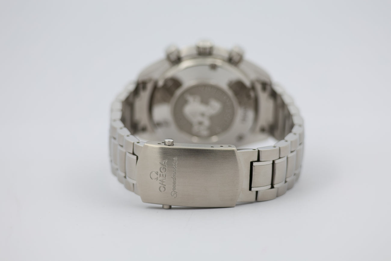 Omega Speedmaster Date 40mm Automatik Herrenuhr 32330404004001 - Detail view 5