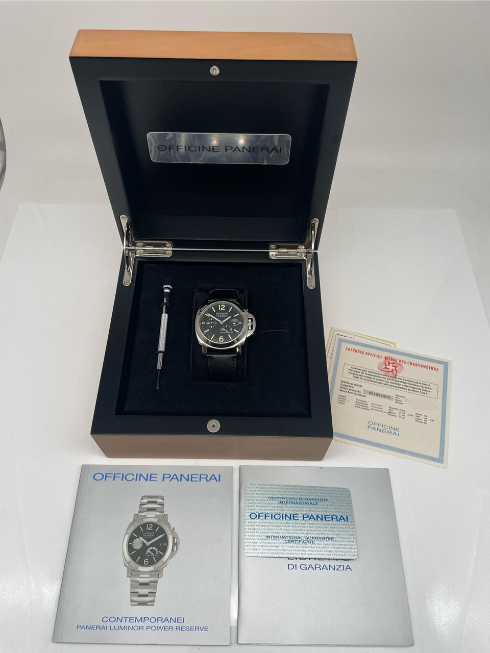Panerai Luminor Power Reserve 44mm Automatik PAM00090 - Papiere und oder Lieferumfang