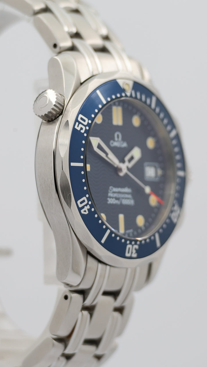 Omega Seamaster Diver 300m Quarz 36mm 25618000 - Detailansicht 8