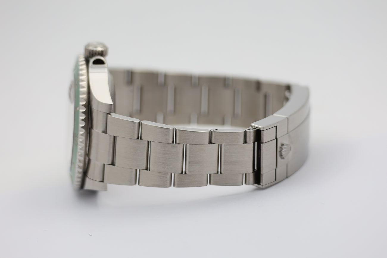 Rolex  Submariner "Starbucks" Automatik Herrenuhr Stahl 41mm 126610LV - Detailansicht 3