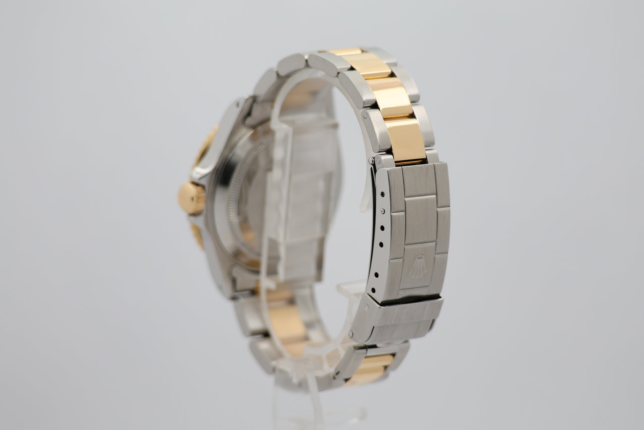 Rolex Submariner Date Automatik 40mm 16613 - Detailansicht 2