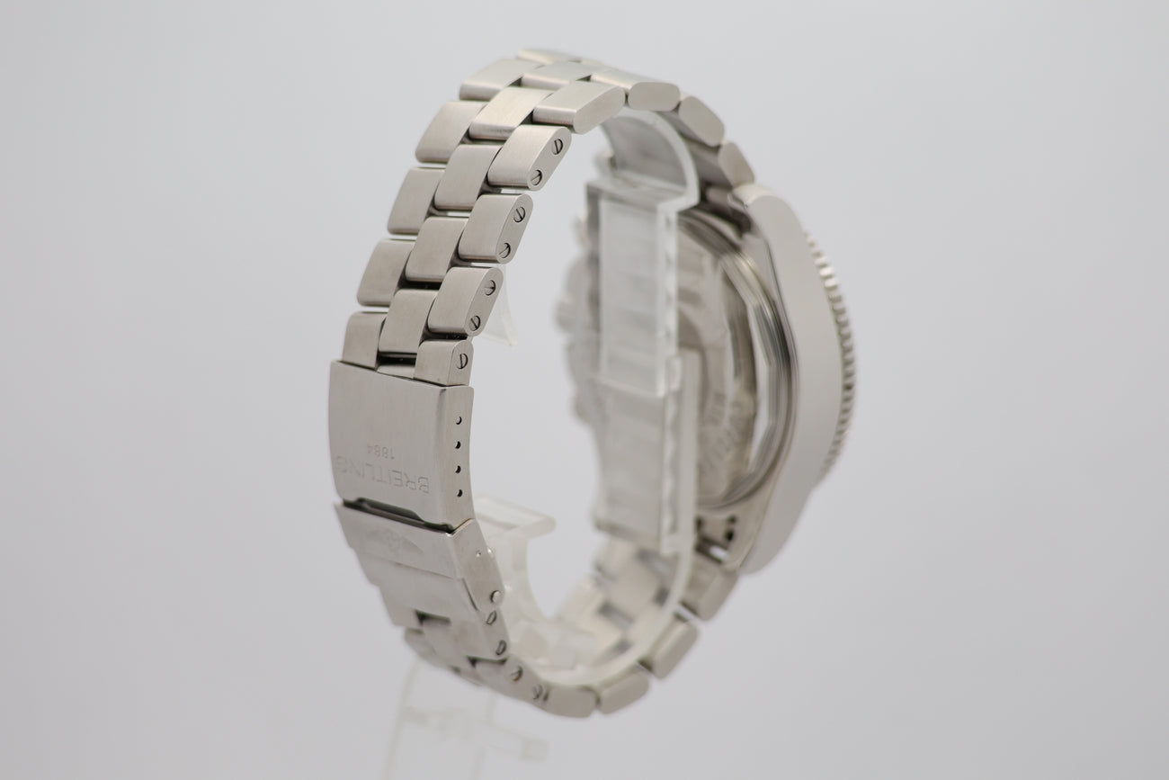 Breitling Superocean Chronograph Steelfish 44mm Automatik  A13341 - Detailansicht 1