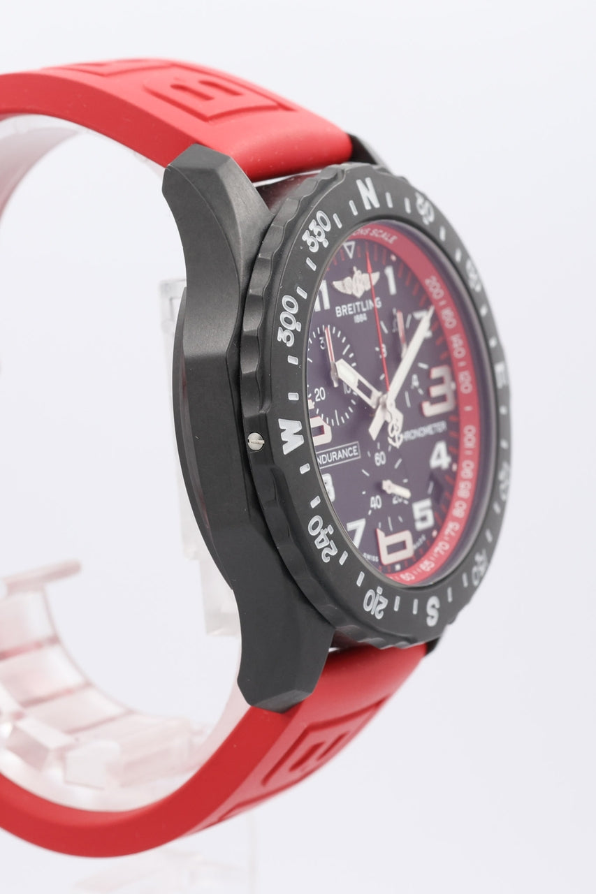 Breitling Endurance Pro Quarz Herrenuhr 44mm X82310 - Detailansicht 2