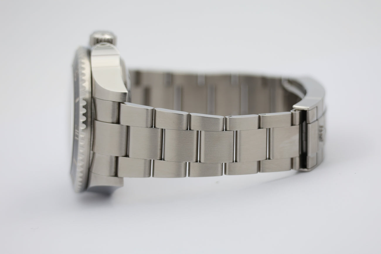 Rolex Sea-Dweller Deepsea Automatik Herrenuhr Stahl 44mm 126660 - Detailansicht 3