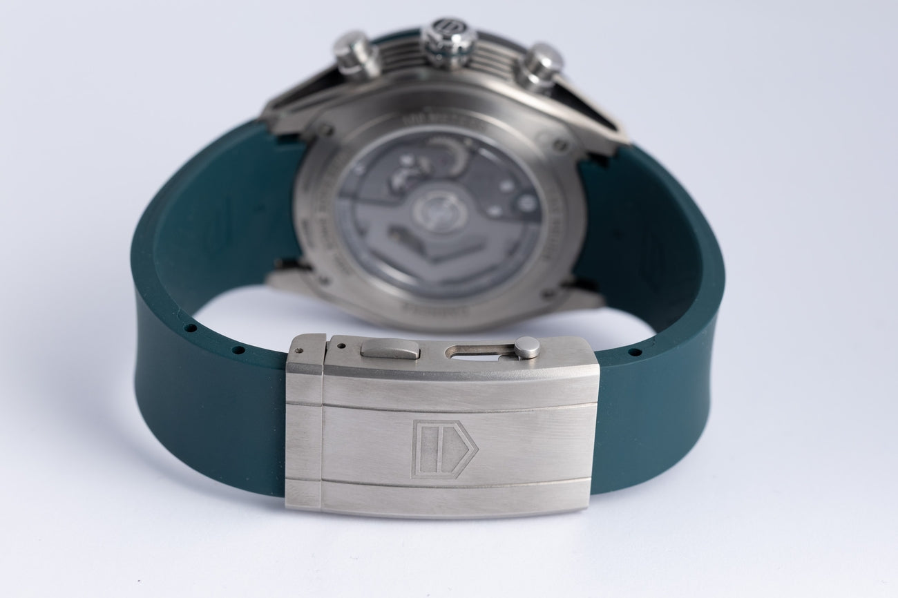 Tag Heuer Carrera Chronograph Extreme Sport Twin-Time Titan 44mm CBU2084.FT6297 - Detailansicht 7