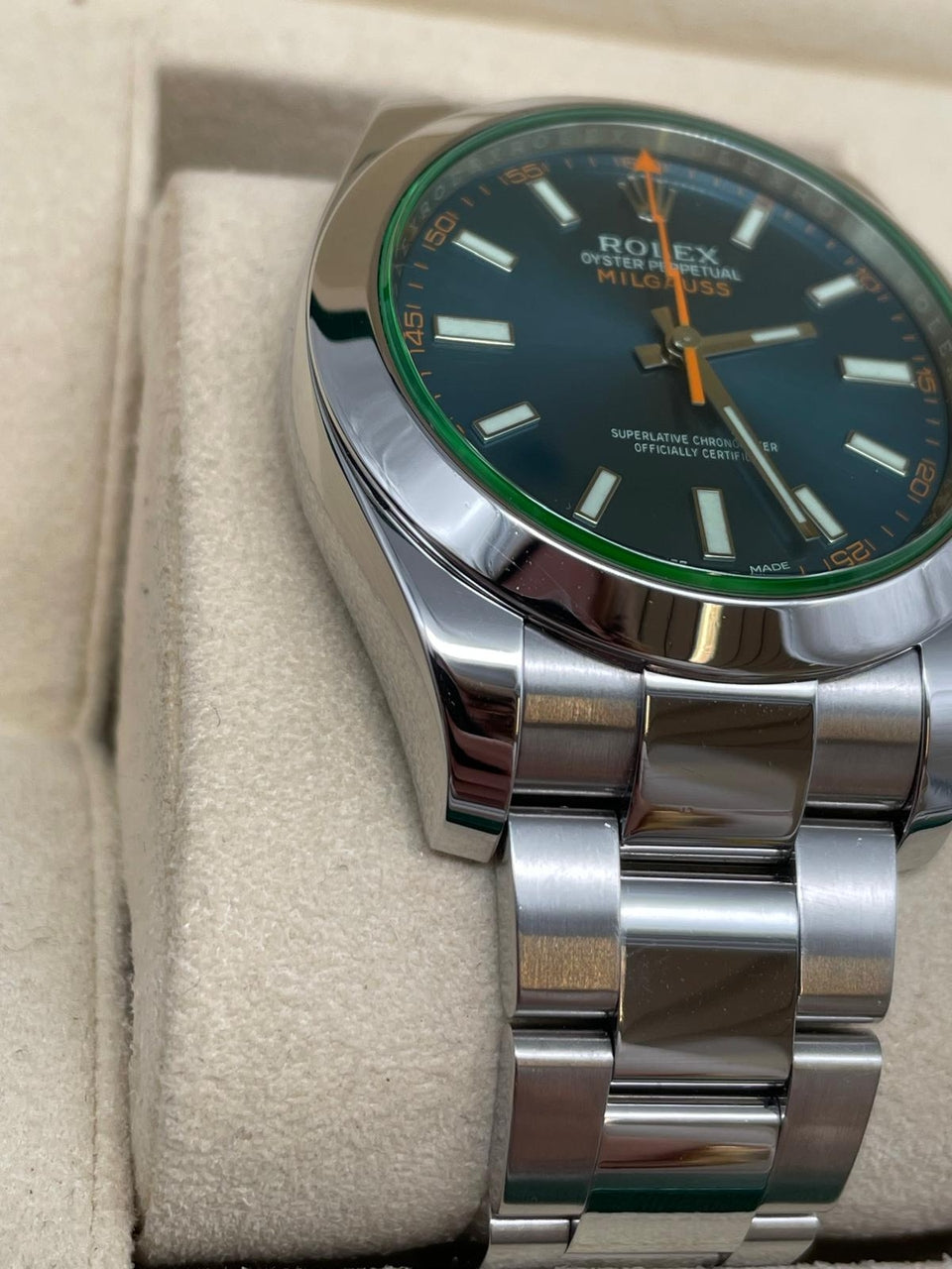 Rolex Milgauss 40mm Automatik 116400GV Box + og. Papiere
