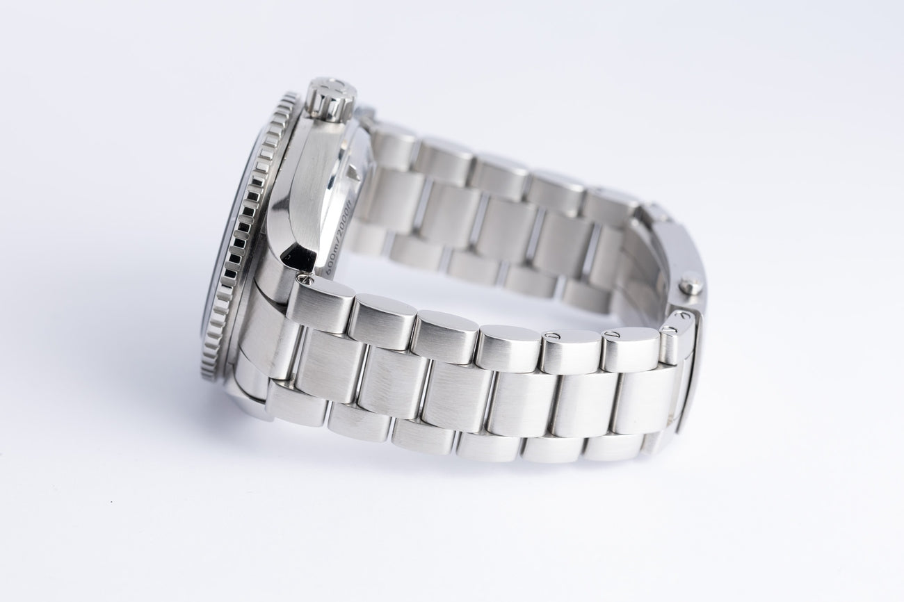 Omega Seamaster Planet Ocean Automatik Herrenuhr 42mm 23230422101001 - Detailansicht 5